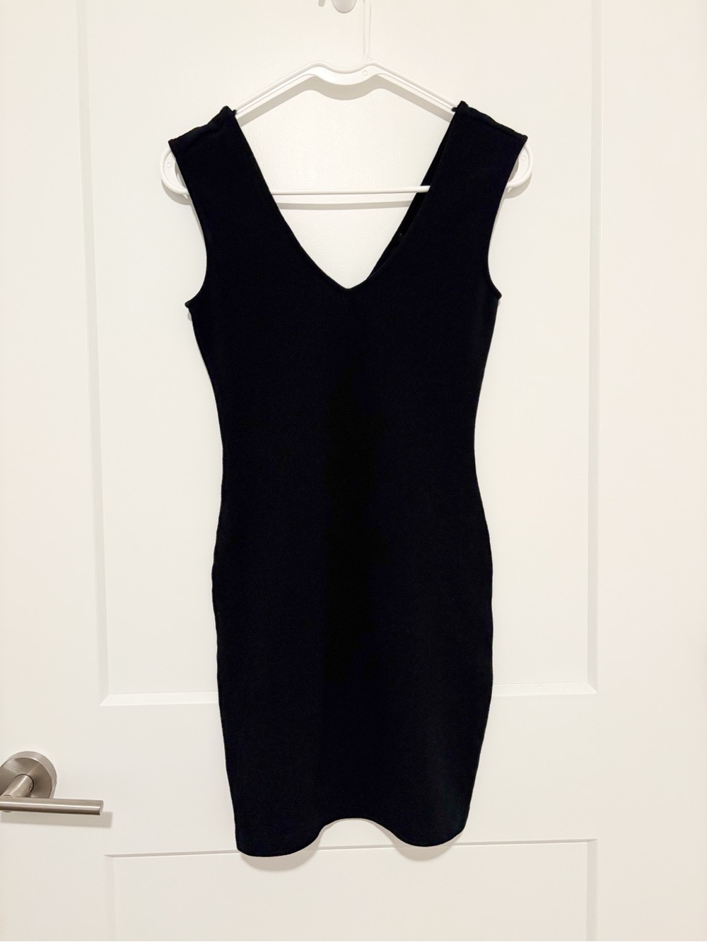 Forever 21 Black V-Neck Bodycon Mini Dress
